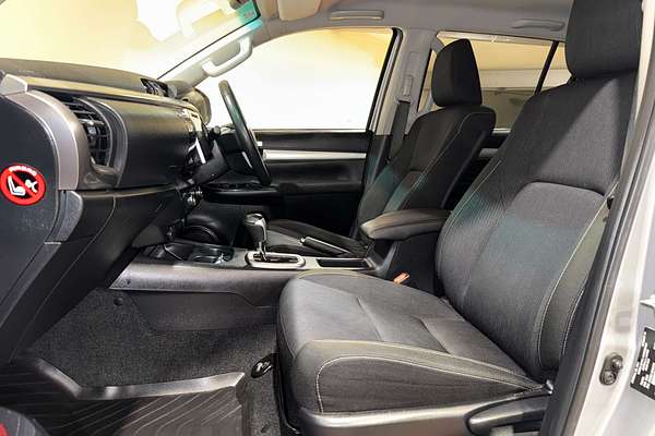 2019 Toyota Hilux SR5 GUN126R 4X4