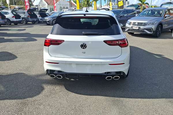 2024 Volkswagen Golf R 8