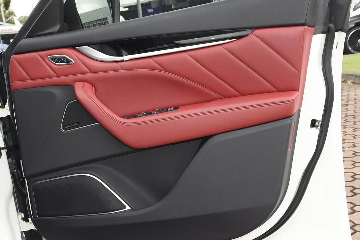 2020 Maserati Levante GranLusso M161