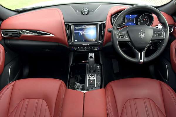 2020 Maserati Levante GranLusso M161