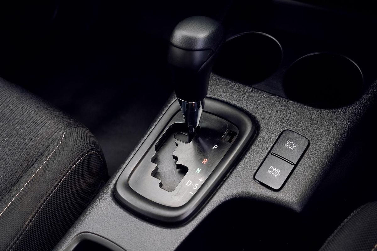 2020 Toyota Hilux SR GUN126R 4X4