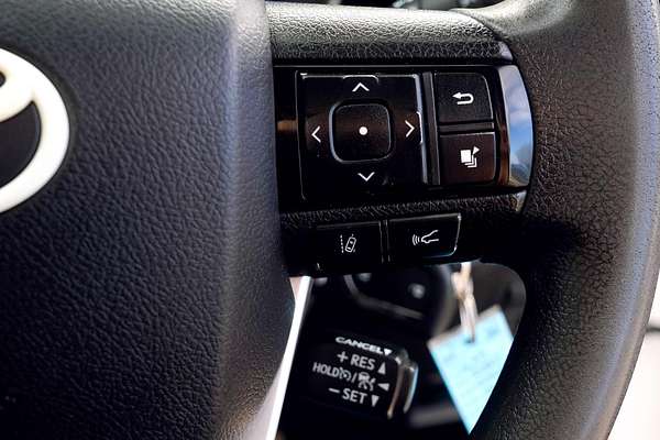 2020 Toyota Hilux SR GUN126R 4X4