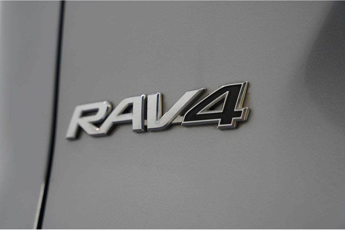 2020 Toyota RAV4 GXL AXAH52R
