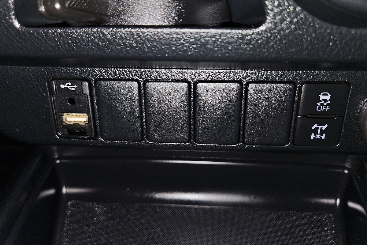 2021 Toyota Hilux SR GUN126R 4X4