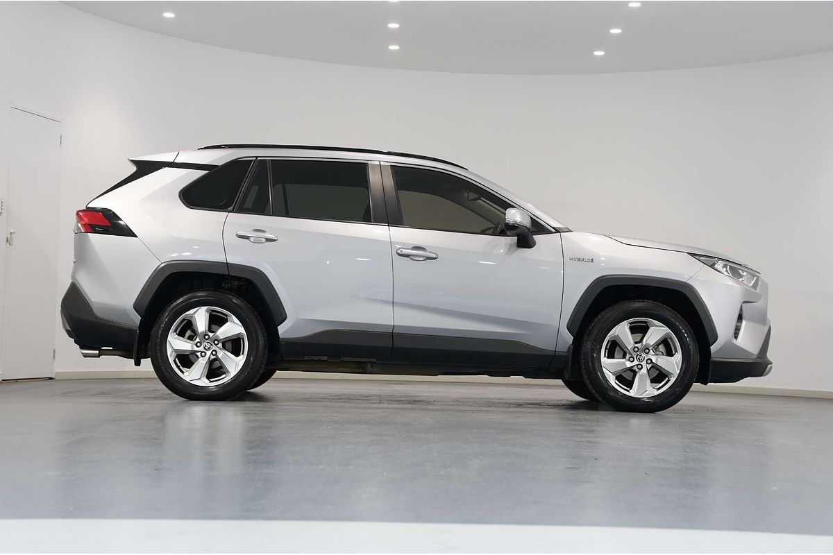 2020 Toyota RAV4 GXL AXAH52R