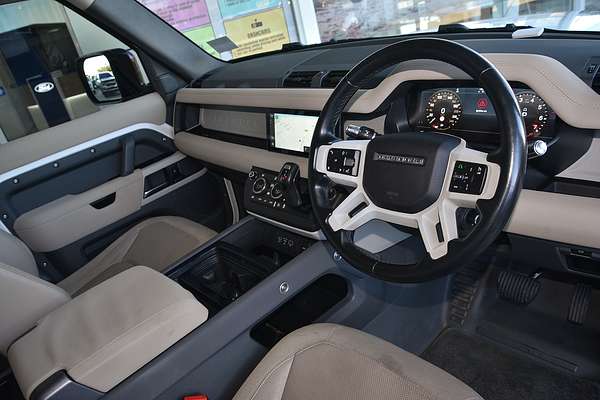 2020 Land Rover Defender 110 P400 SE L663