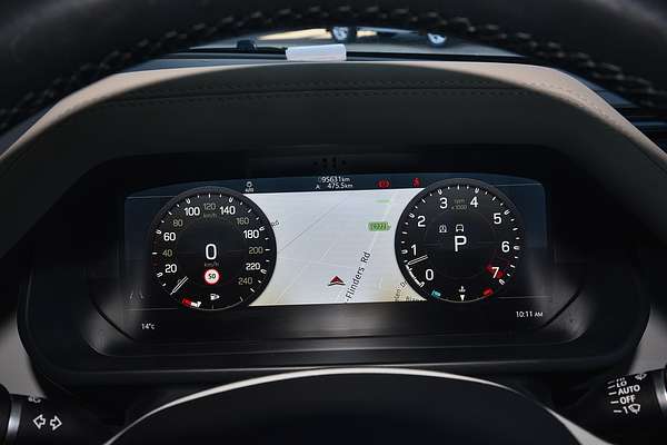2020 Land Rover Defender 110 P400 SE L663