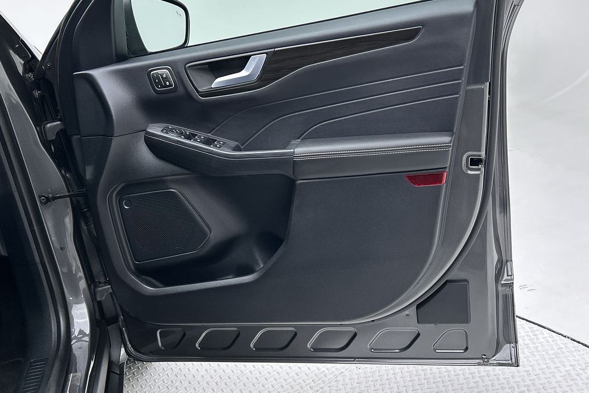2023 Ford Escape Vignale ZH