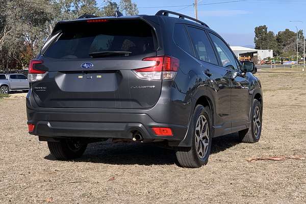 2023 Subaru Forester 2.5i S5