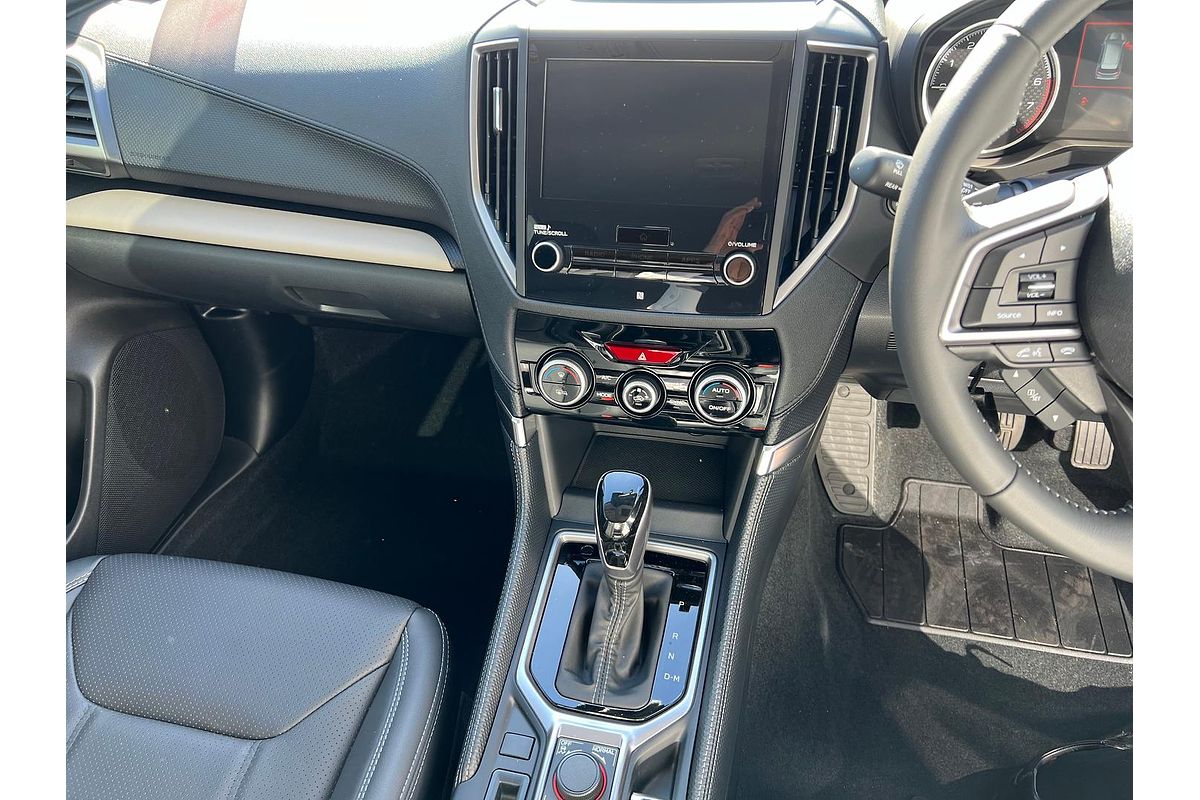 2024 Subaru Forester 2.5i Luxury Special Edition S5