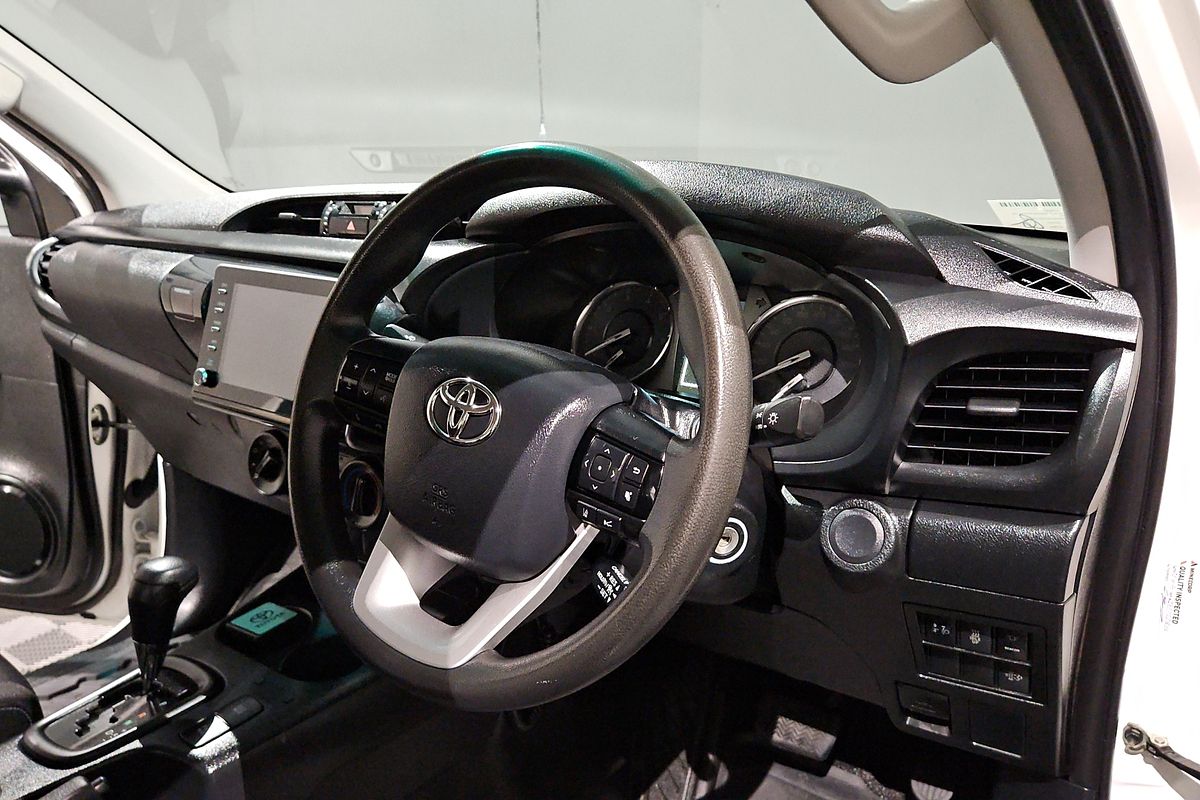 2021 Toyota Hilux SR GUN126R 4X4