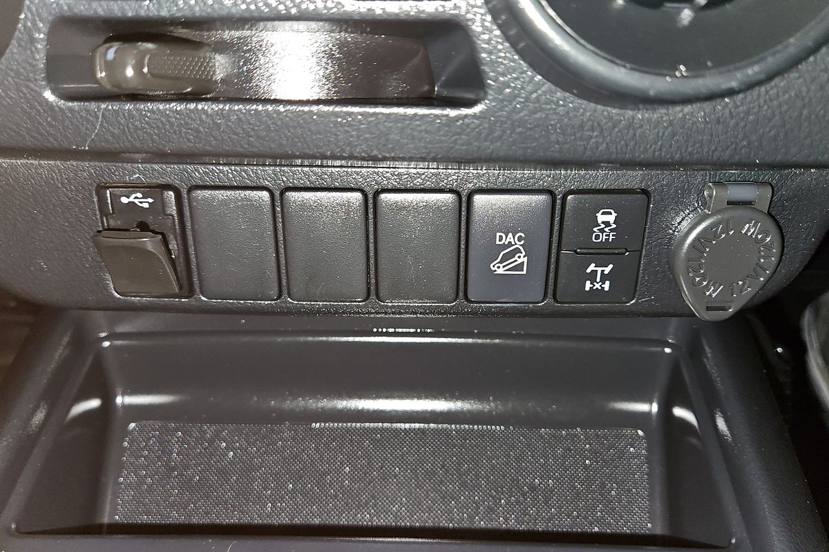 2021 Toyota Hilux SR GUN126R 4X4