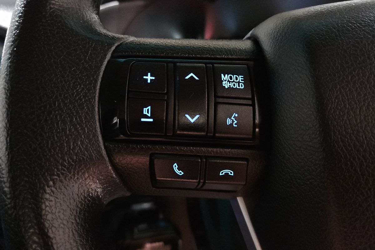 2021 Toyota Hilux SR GUN126R 4X4