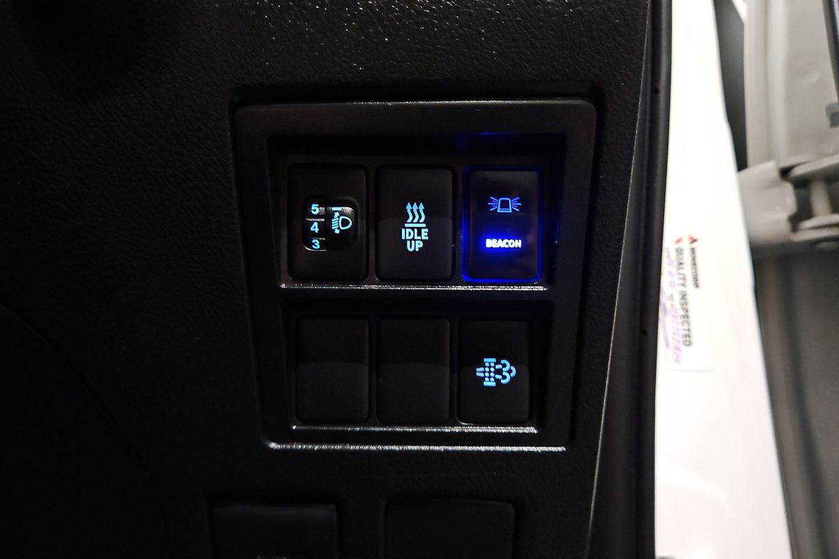 2021 Toyota Hilux SR GUN126R 4X4