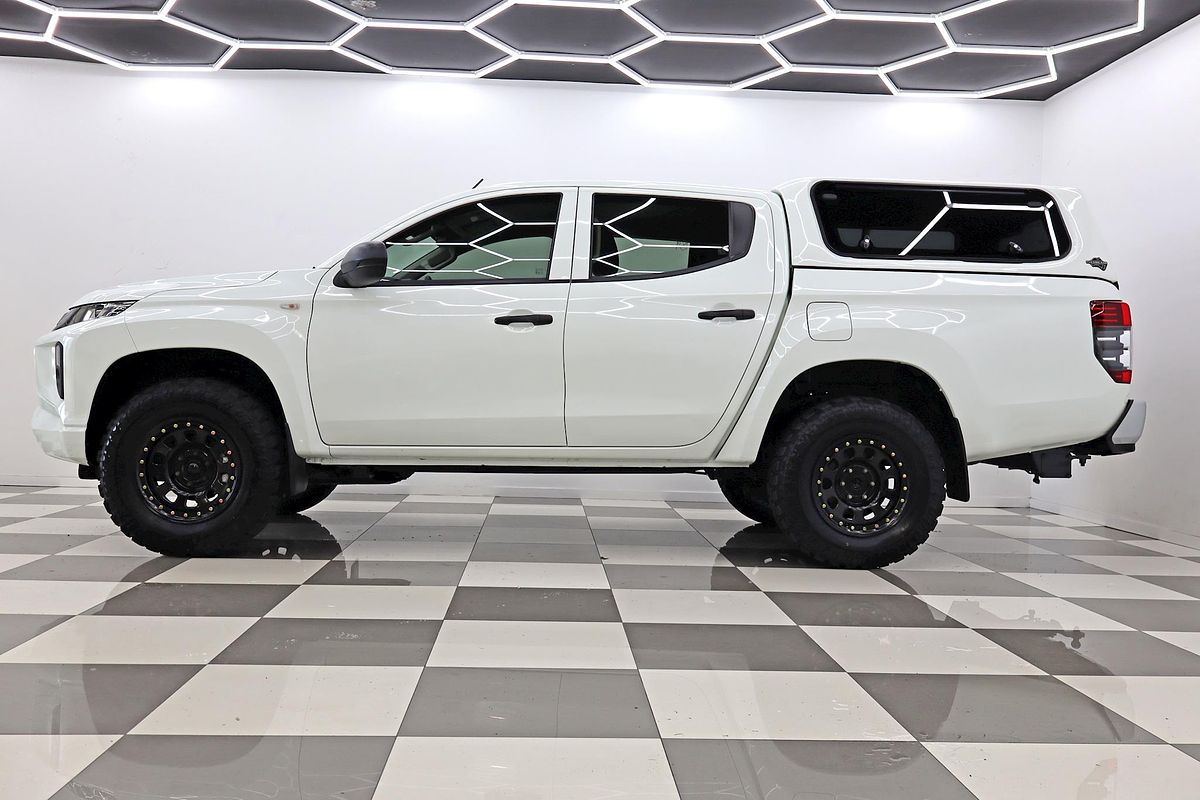 2021 Mitsubishi Triton GLX MR Rear Wheel Drive