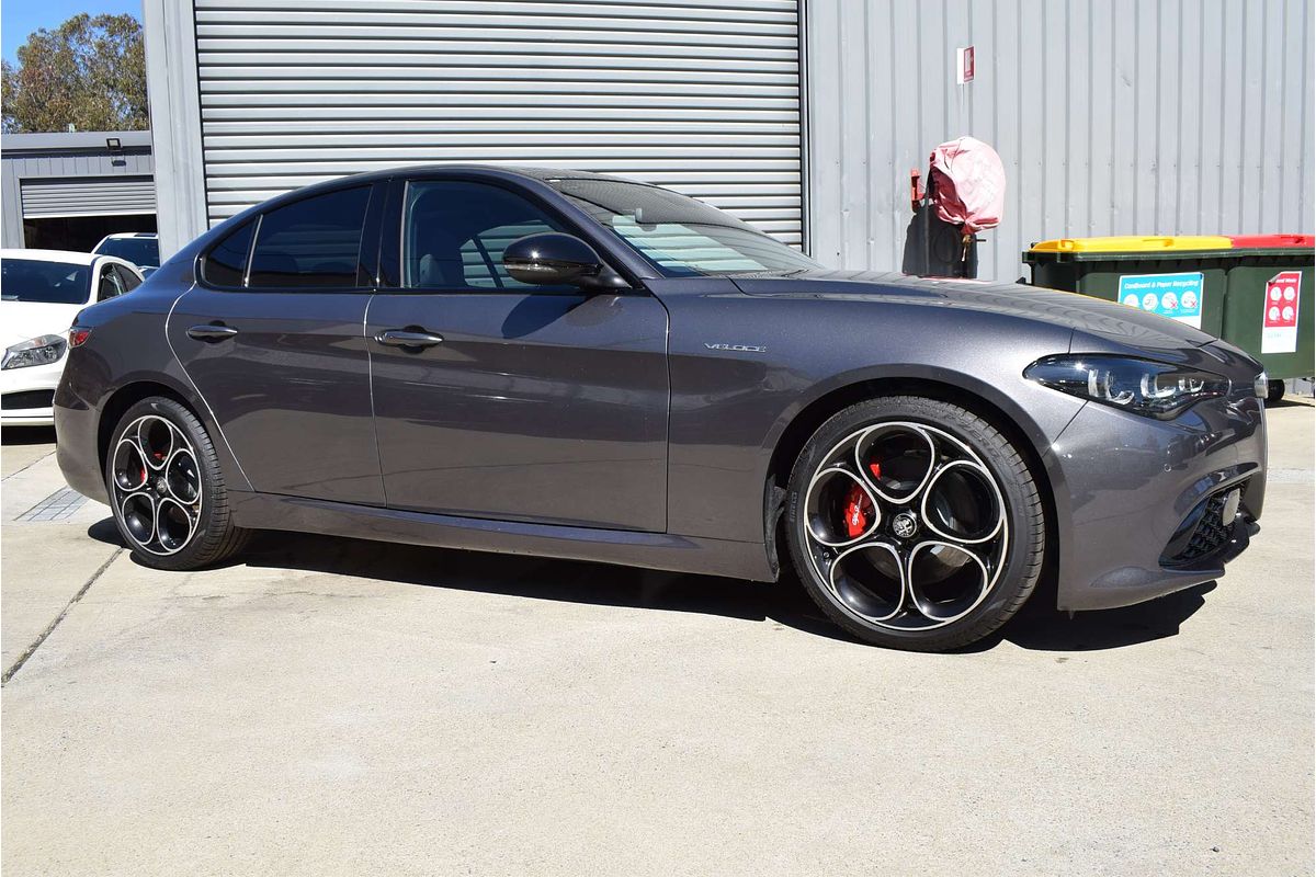 2023 Alfa Romeo Giulia Veloce Series 4