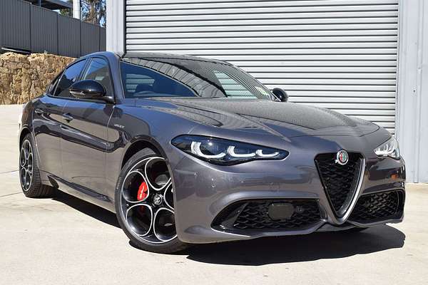 2023 Alfa Romeo Giulia Veloce Series 4
