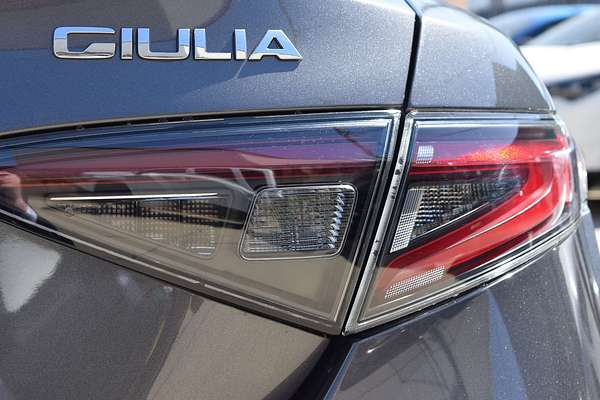 2023 Alfa Romeo Giulia Veloce Series 4