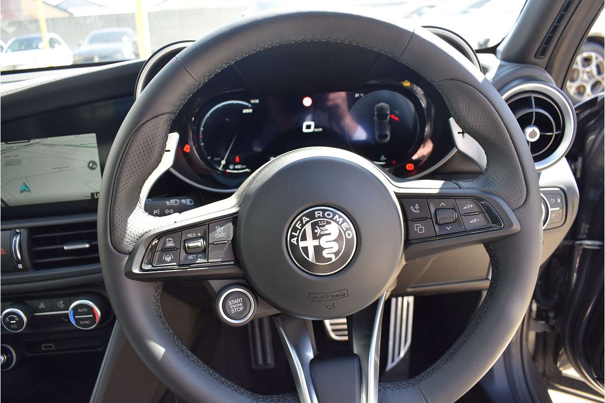2023 Alfa Romeo Giulia Veloce Series 4