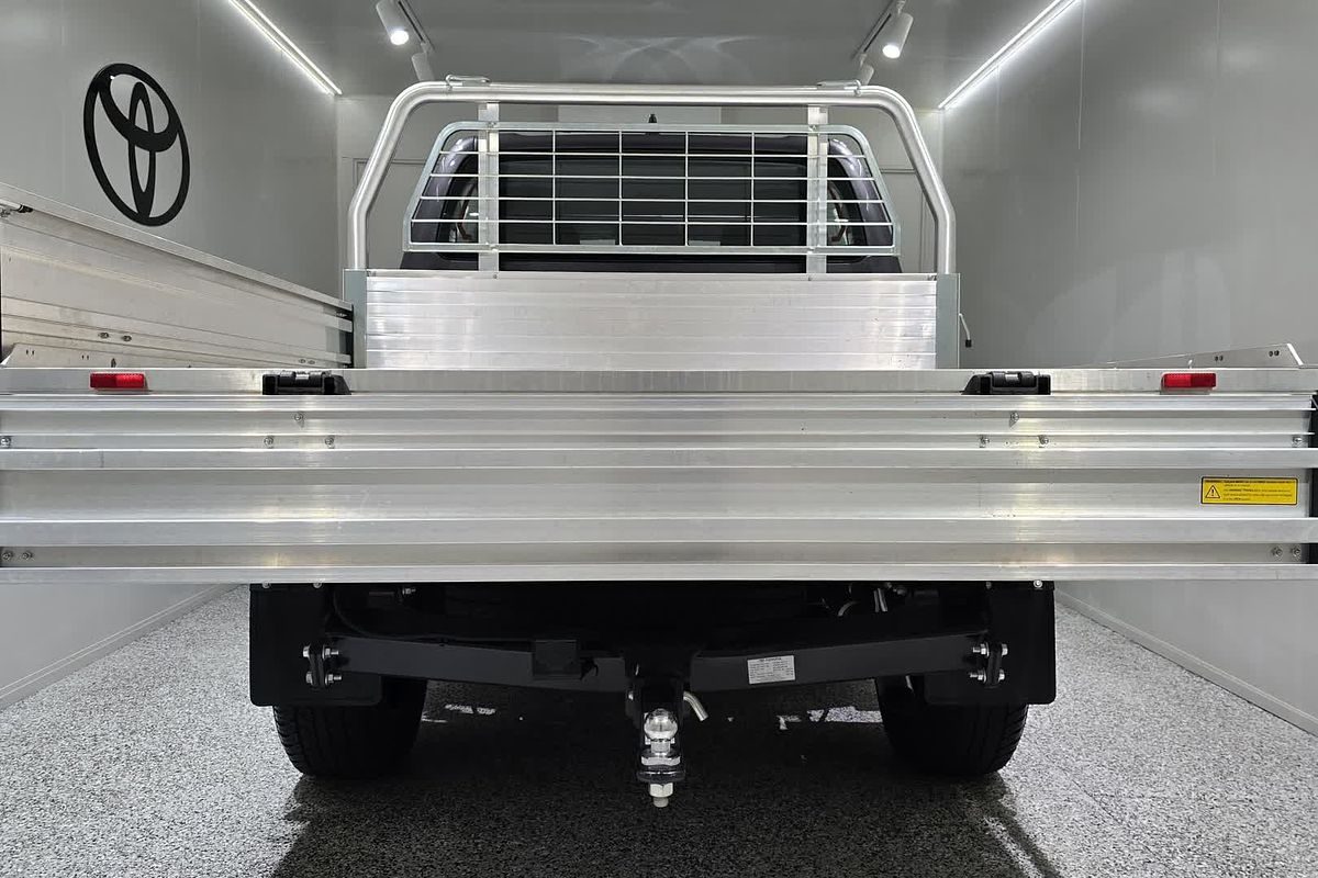 2024 Toyota Hilux SR GUN126R 4X4