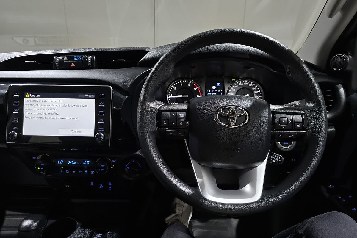 2024 Toyota Hilux SR GUN126R 4X4