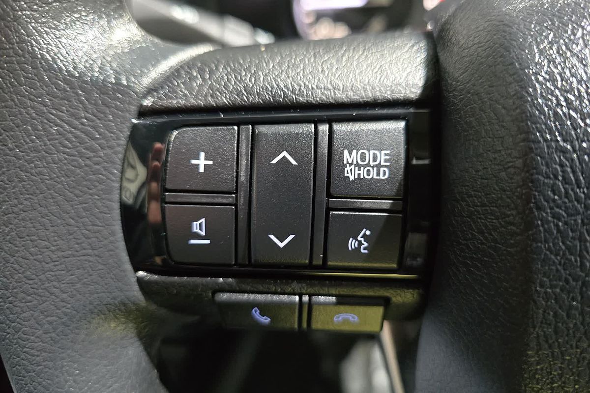 2024 Toyota Hilux SR GUN126R 4X4