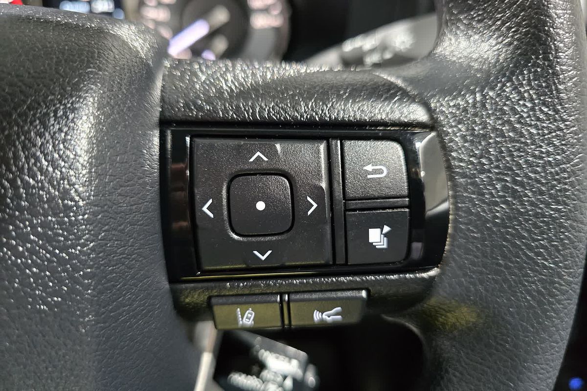 2024 Toyota Hilux SR GUN126R 4X4