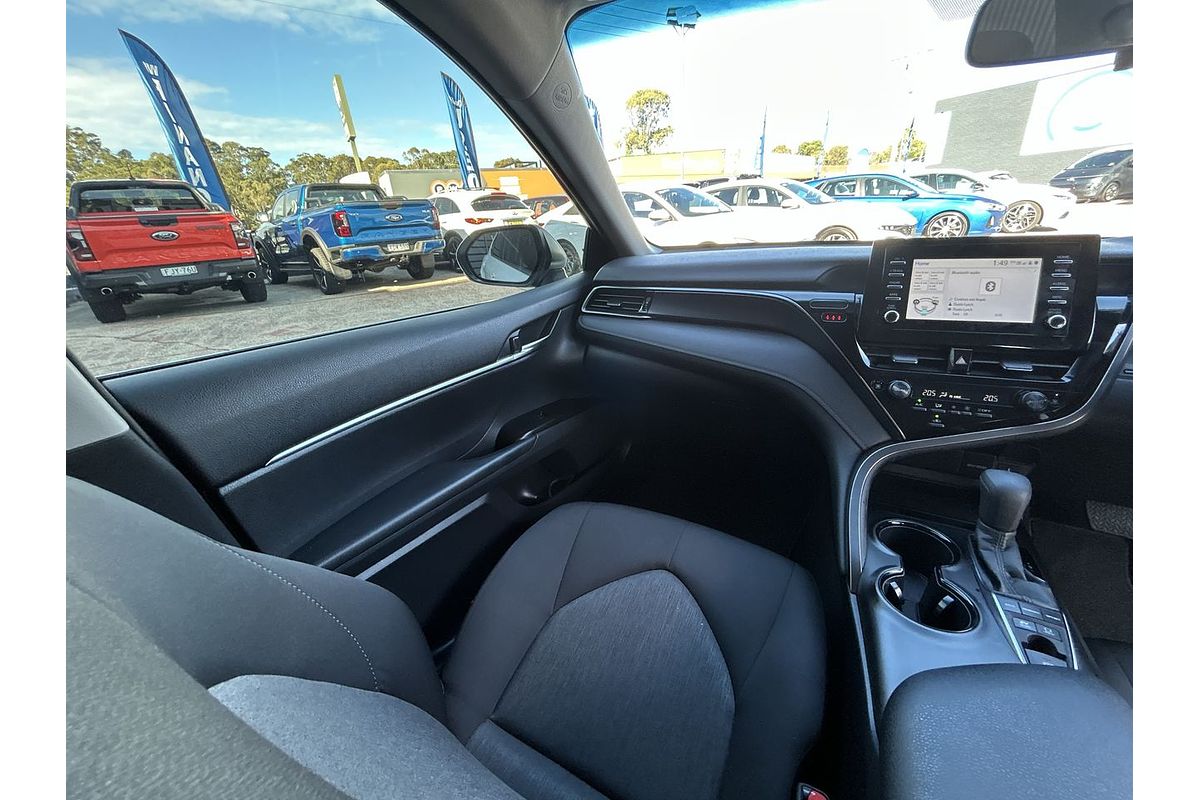 2024 Toyota Camry Ascent AXVH70R
