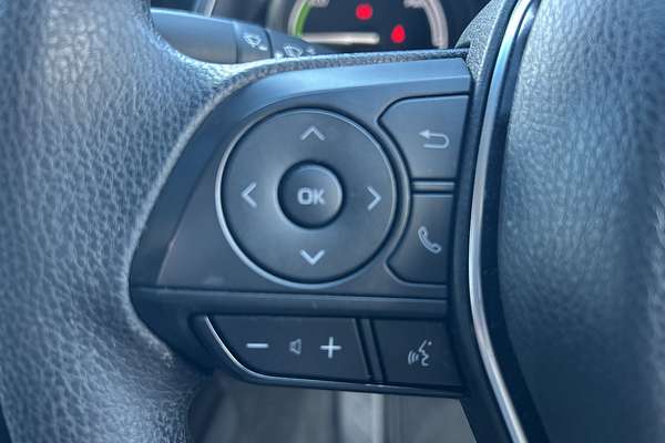 2024 Toyota Camry Ascent AXVH70R