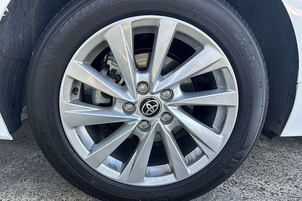 2024 Toyota Camry Ascent AXVH70R