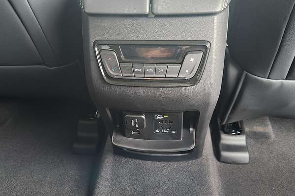 2023 LDV D90 Executive SV9A