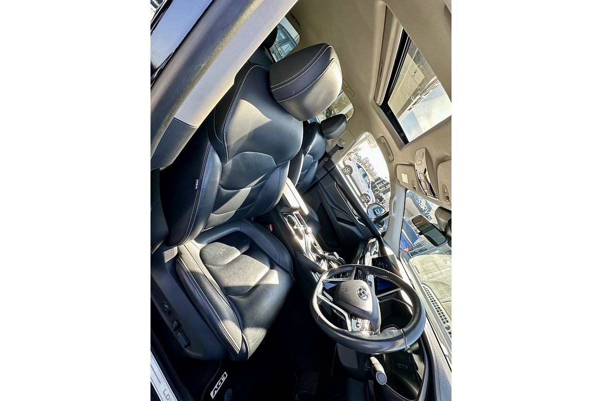 2023 LDV D90 Executive SV9A