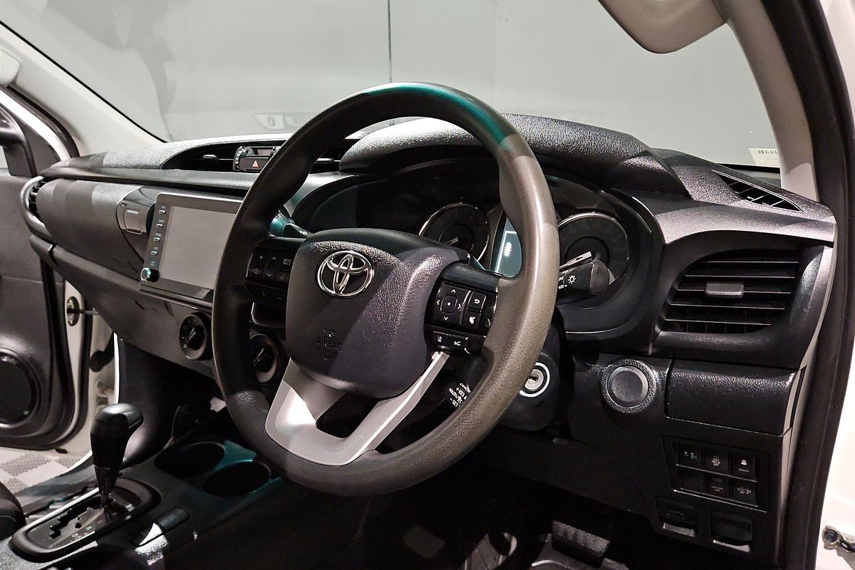 2021 Toyota Hilux SR GUN126R 4X4
