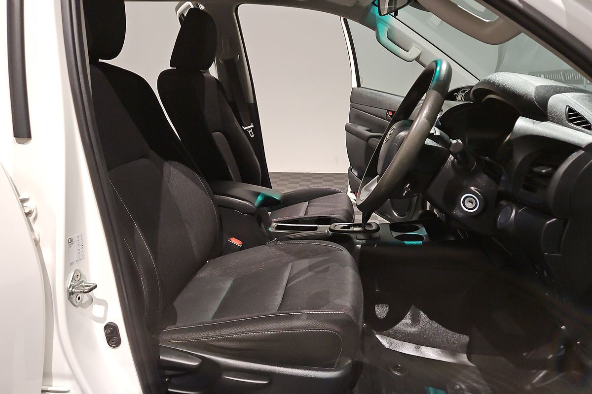 2021 Toyota Hilux SR GUN126R 4X4