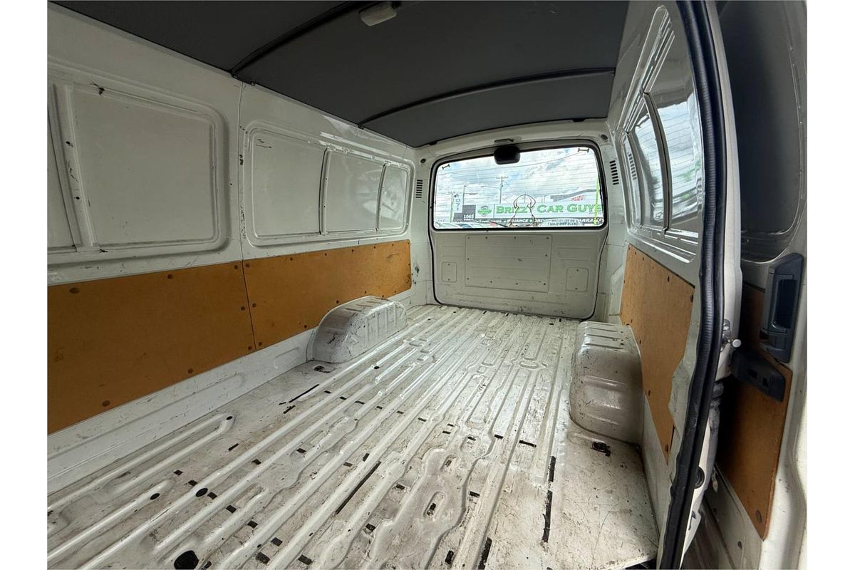 2000 Toyota HIACE RZH113R