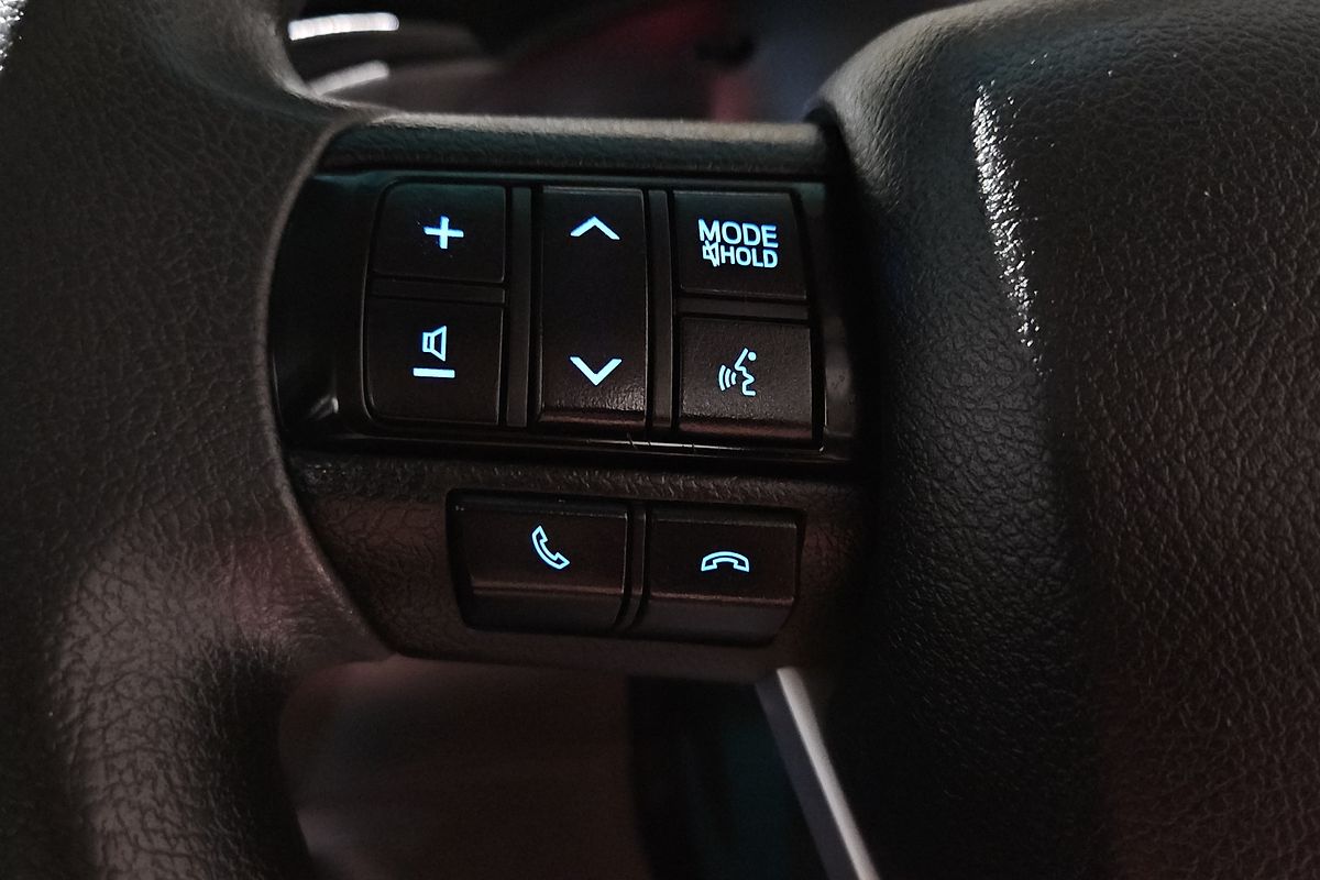 2021 Toyota Hilux SR GUN126R 4X4
