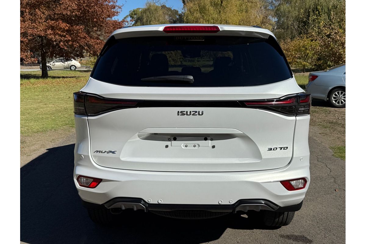 2025 Isuzu MU-X LS-T