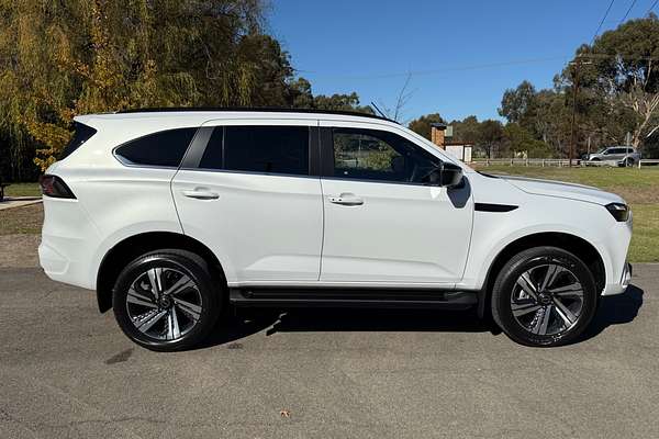 2025 Isuzu MU-X LS-T