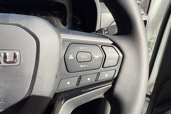 2025 Isuzu MU-X LS-T