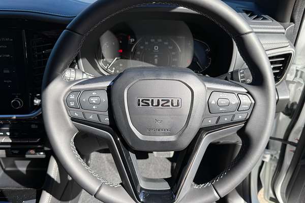 2025 Isuzu MU-X LS-T