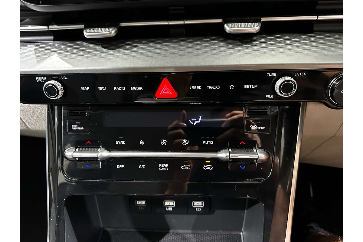 2023 Kia Carnival Si KA4