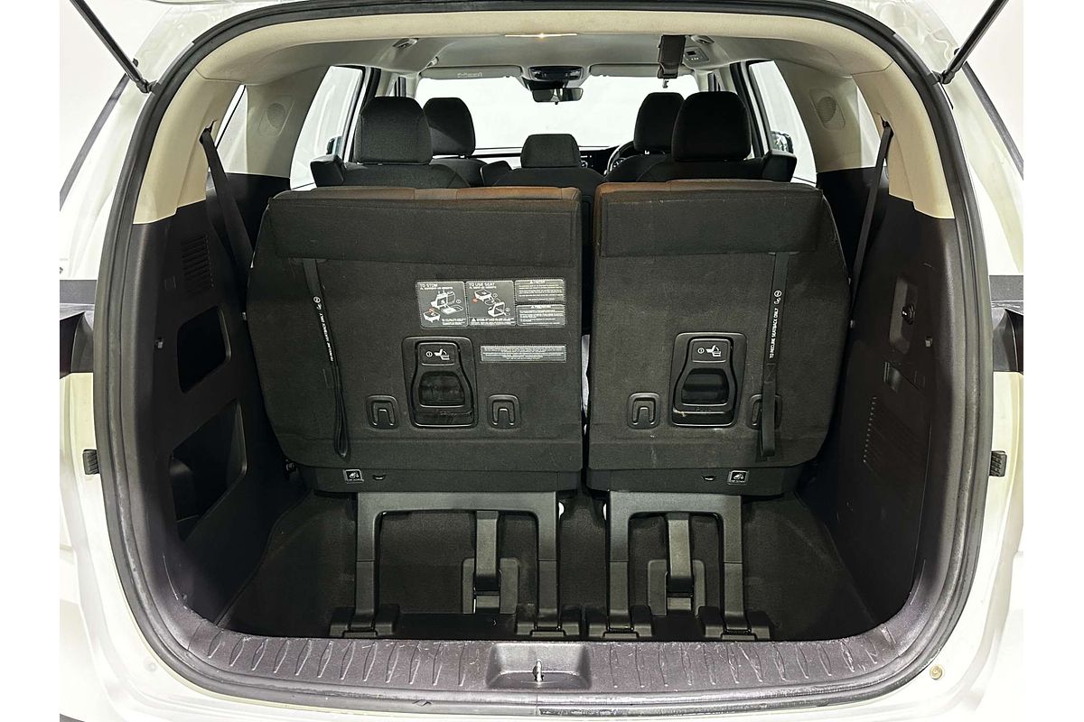 2023 Kia Carnival Si KA4