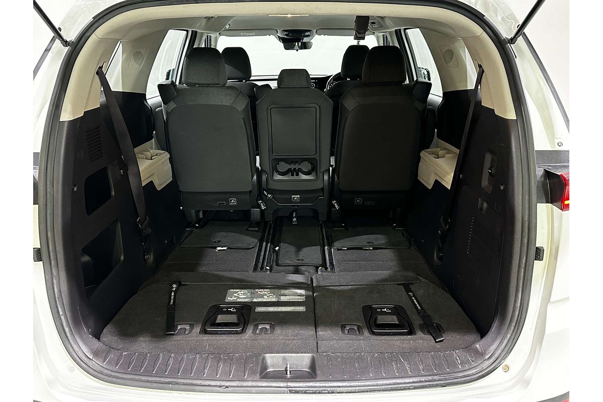 2023 Kia Carnival Si KA4