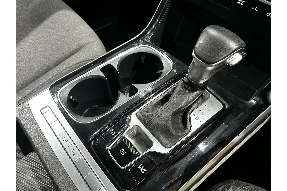 2023 Kia Carnival Si KA4