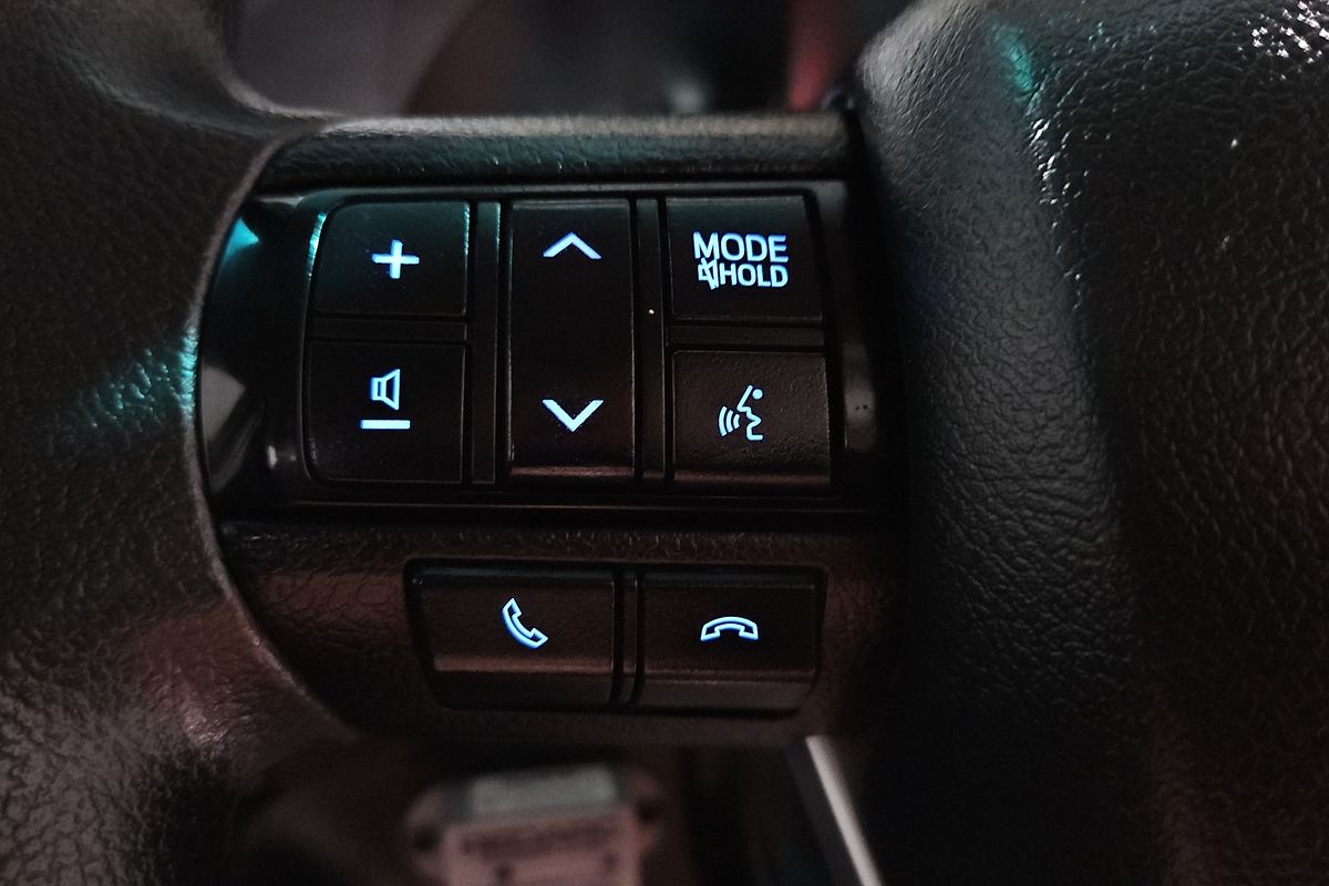 2021 Toyota Hilux SR GUN126R 4X4