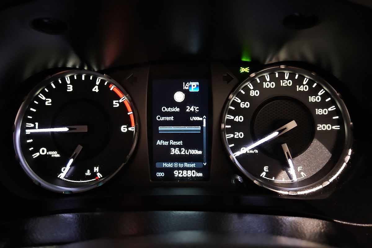 2021 Toyota Hilux SR GUN126R 4X4