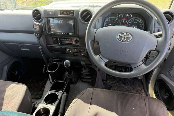 2017 Toyota Landcruiser GXL VDJ76R