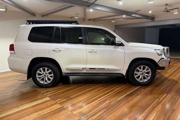 2020 Toyota Landcruiser Sahara VDJ200R