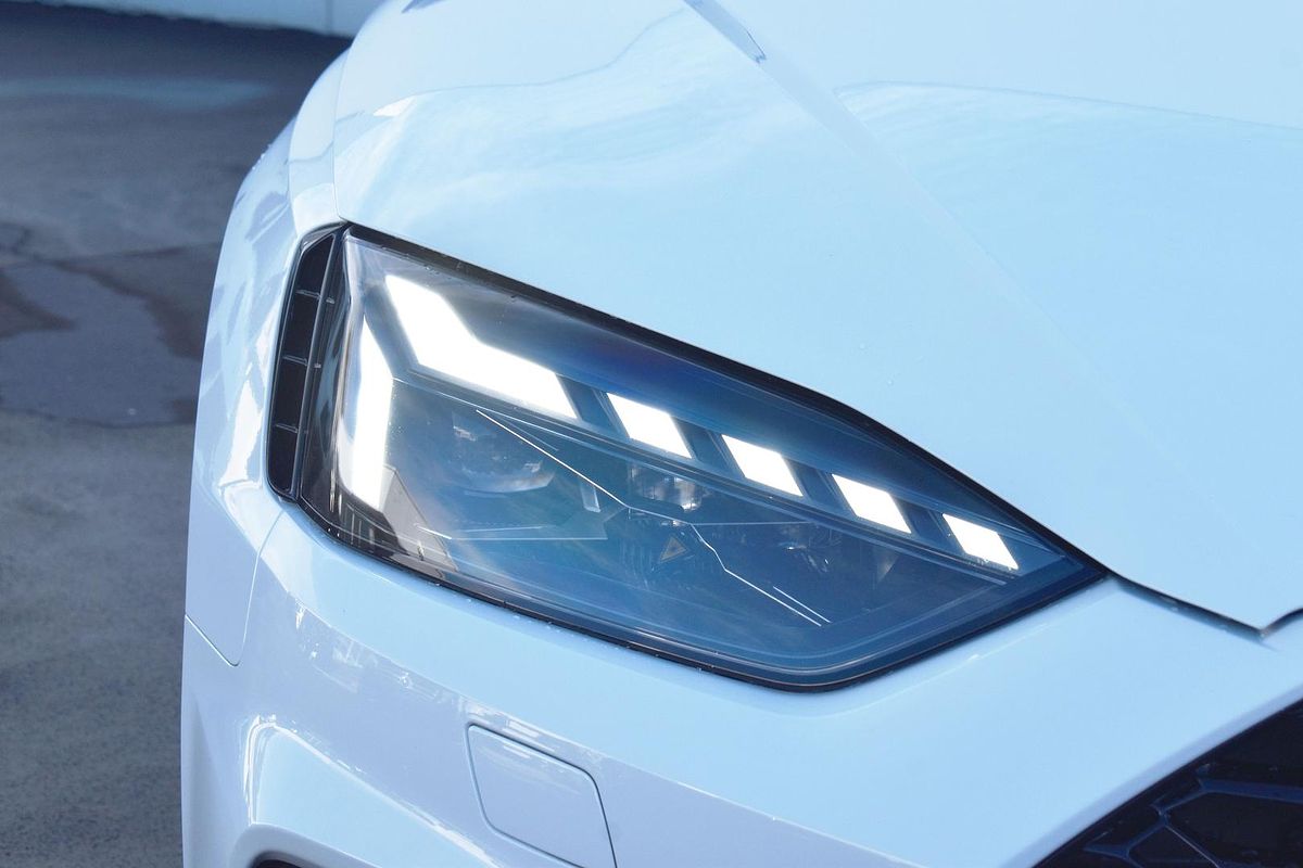 2022 Audi RS5 F5
