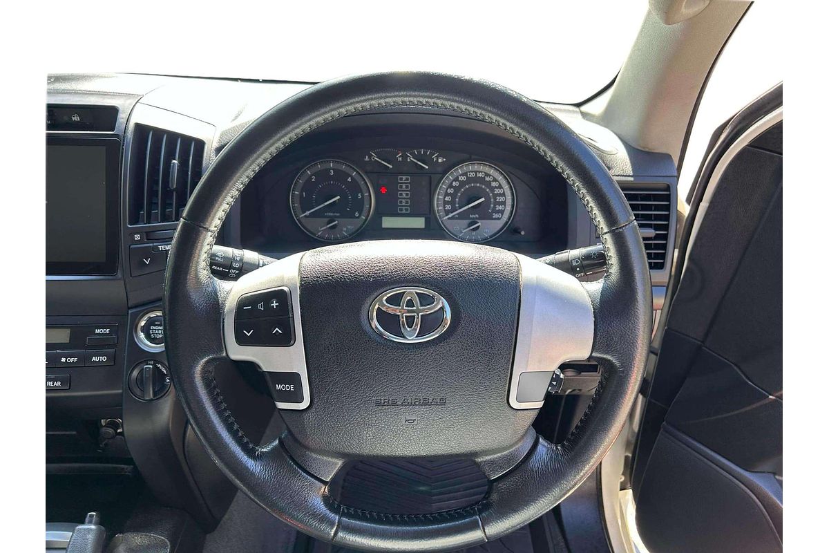 2013 Toyota Landcruiser Altitude VDJ200R